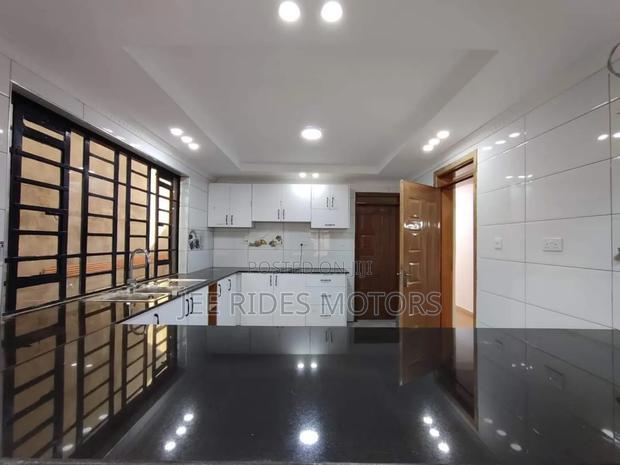 4bdrm Townhouse/Terrace in Membley, Nairobi Central for sale