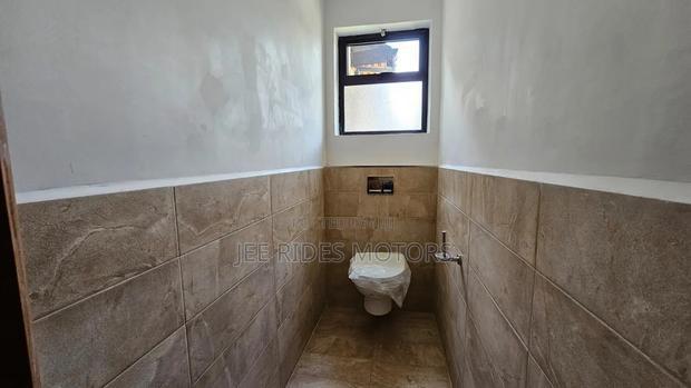 4bdrm Maisonette in Karen, Nairobi Central for sale