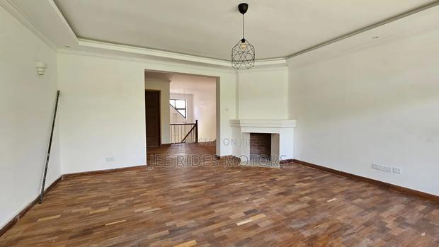 4bdrm Maisonette in Karen, Nairobi Central for sale