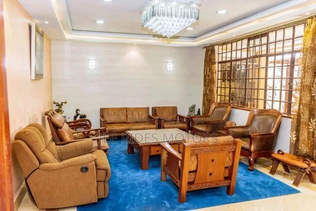 Furnished 6bdrm Mansion in Lavington, Nairobi Central for sale