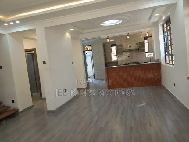 4bdrm Mansion in Membley, Nairobi Central for sale