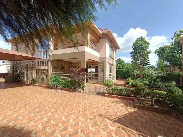 Furnished 4bdrm Maisonette in Westlands, Witeithie for sale