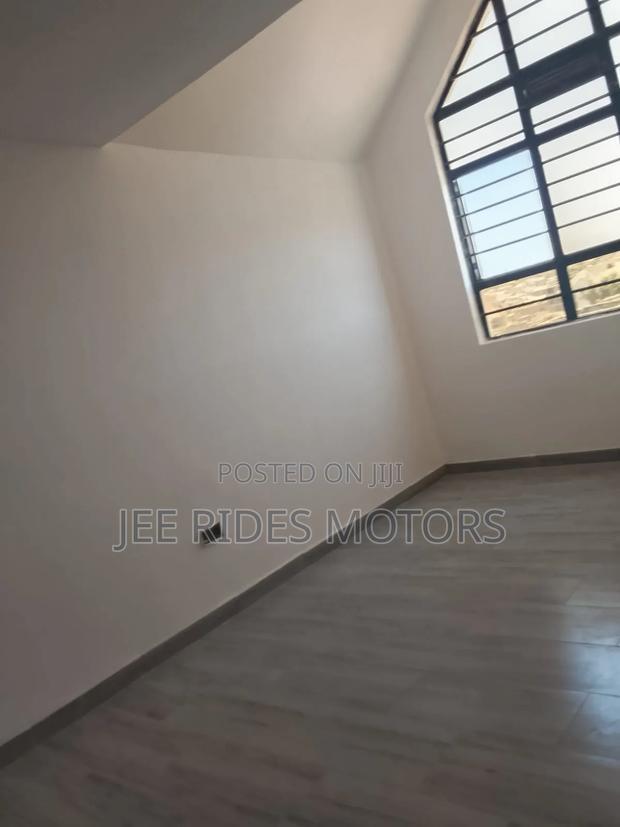 4bdrm Mansion in Membley, Nairobi Central for sale