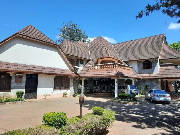 Furnished 8bdrm House in New Muthaiga, Nairobi Central for Sale