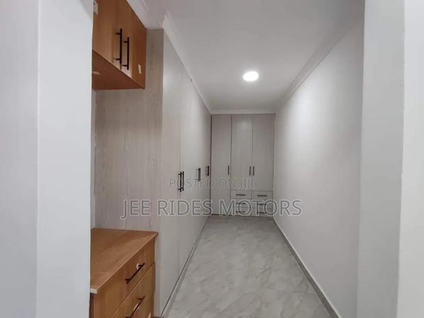4bdrm Townhouse/Terrace in Membley, Nairobi Central for sale