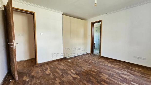 4bdrm Maisonette in Karen, Nairobi Central for sale