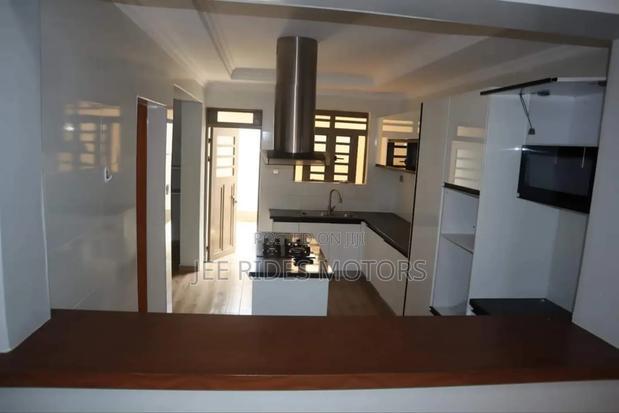4bdrm Villa in Ruiru, Nairobi Central for sale