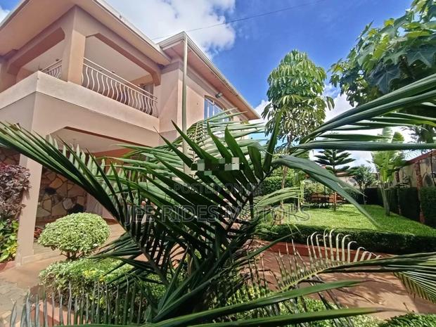 Furnished 4bdrm Maisonette in Westlands, Witeithie for sale