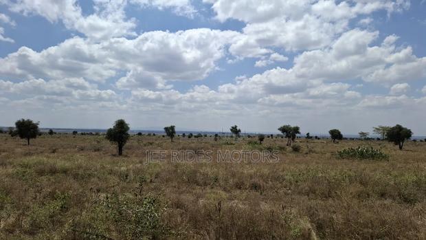 4600 Acres for Sale at Mombasa Rd