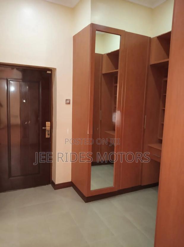 Furnished 5bdrm Maisonette in Runda, Nairobi Central for sale