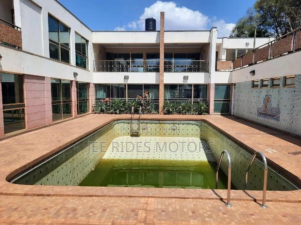 7 Bedroom House for Sale in Waiyaki Way