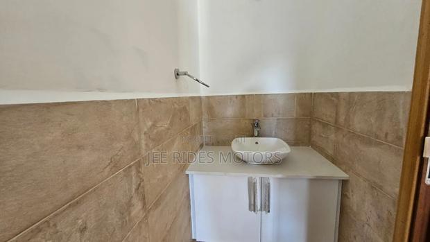4bdrm Maisonette in Karen, Nairobi Central for sale