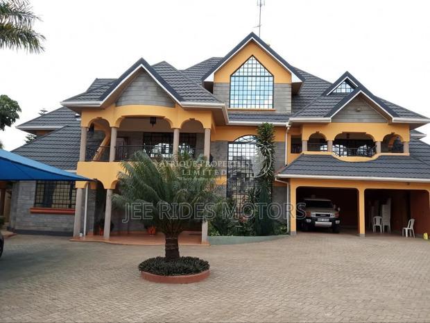 Furnished 5bdrm Maisonette in Runda, Nairobi Central for sale