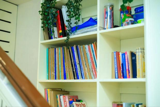 4bdrm Mansion in Mwalimu Kisaju Park for sale