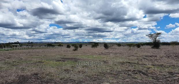 Isinya-Kiserian Road 1acre Subvidvied Into 1/8th Plots