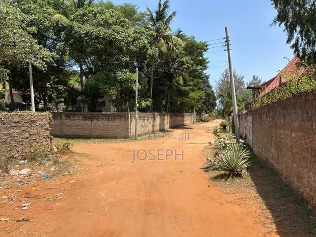 3acres Next Ukunda Airport To