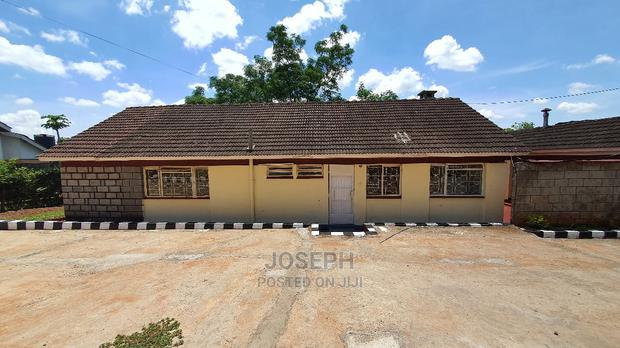 3bdrm Bungalow in Bendor Estate for Sale