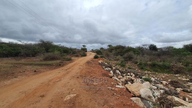 Bisil 247acres With 2.8km Namanga-Nairobi Road Frontage