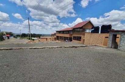 Corner Baridi Kiserian Spacious Restaurant for Sale