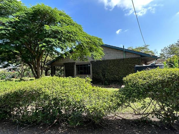 4bdrm Bungalow in Syokimua, Katani for sale