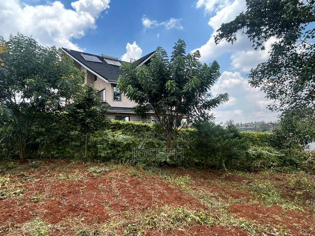 Serviced 1/4 Acre for Sale