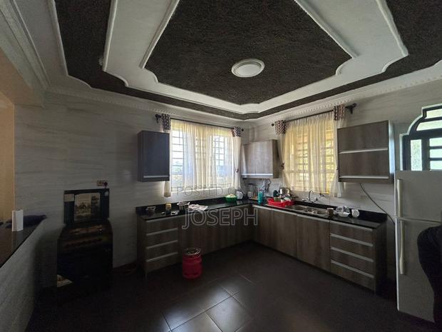 4bdrm Townhouse/Terrace in Thika Green Phase 1, Bendor Estate for sale