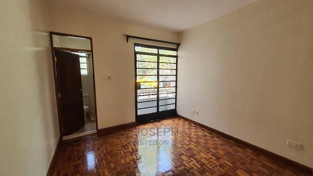 3bdrm Apartment in Valley Arcade for Sale