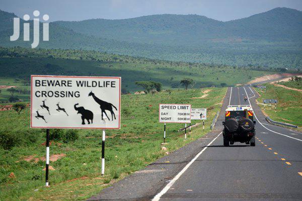 Kimana 60acres Near Sopa Lodge Amboseli