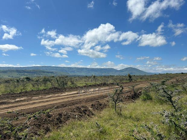 Naivasha 1acre Plots