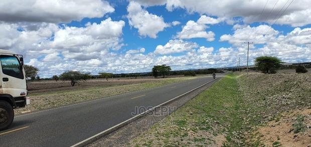 Isinya-Kiserian Road 1acre Subvidvied Into 1/8th Plots