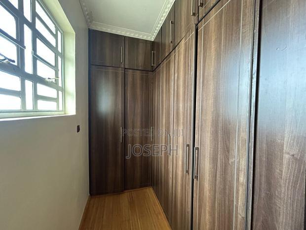 4bdrm Townhouse/Terrace in Thika Green Phase 1, Bendor Estate for sale