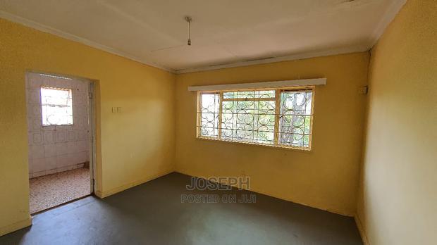 3bdrm Bungalow in Bendor Estate for Sale
