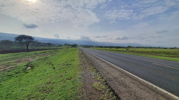 Mai Mahiu 3acres Fronting Naivasha -Mai Mahiu Road