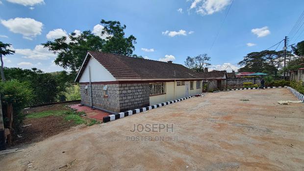 3bdrm Bungalow in Bendor Estate for Sale