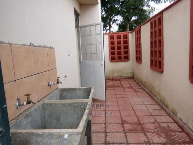 4bdrm Villa in Maporomoko, Riverside Estate for Sale