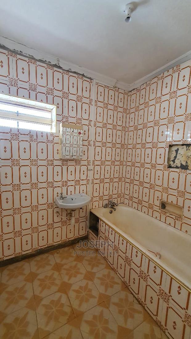 3bdrm Bungalow in Bendor Estate for Sale