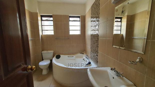 3bdrm Apartment in Valley Arcade for Sale