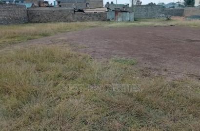40 by 62 Plot for Sale