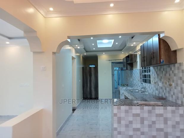 3bdrm Bungalow in Jubilee Drive, Kimbo for sale