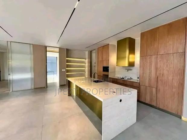 5bdrm Maisonette in Kitisuru for sale
