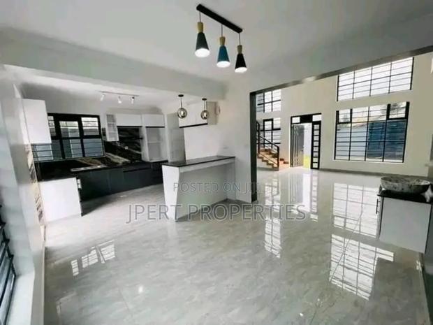 4bdrm Maisonette in Mugutha, Ruiru for sale
