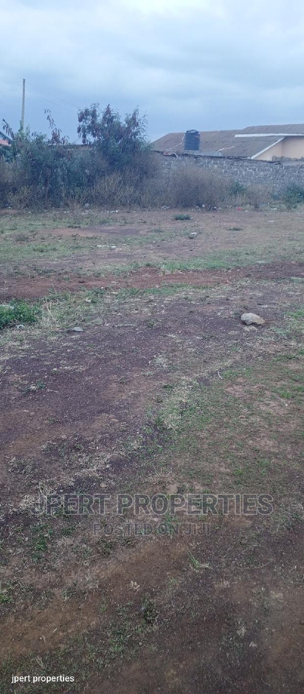 40 by 60 Plot for Sale