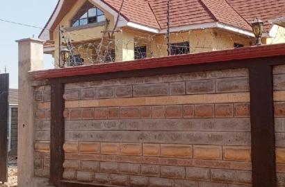 4bdrm Maisonette in Mugutha, Ruiru for sale