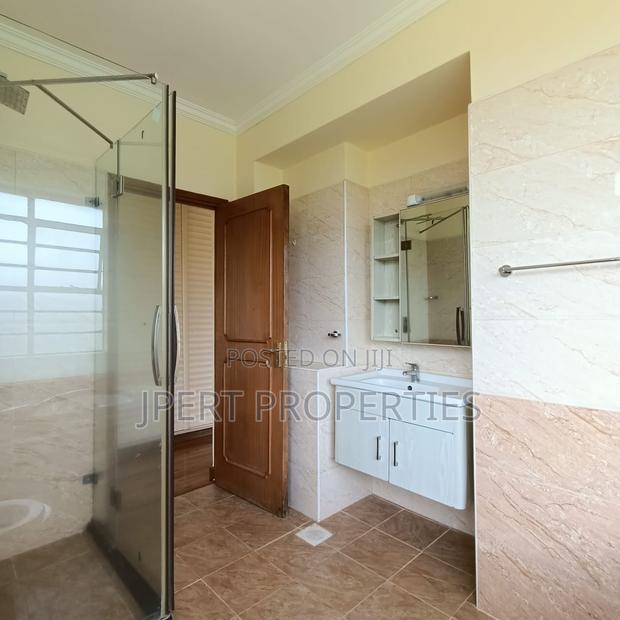 4bdrm Maisonette in Runda for rent