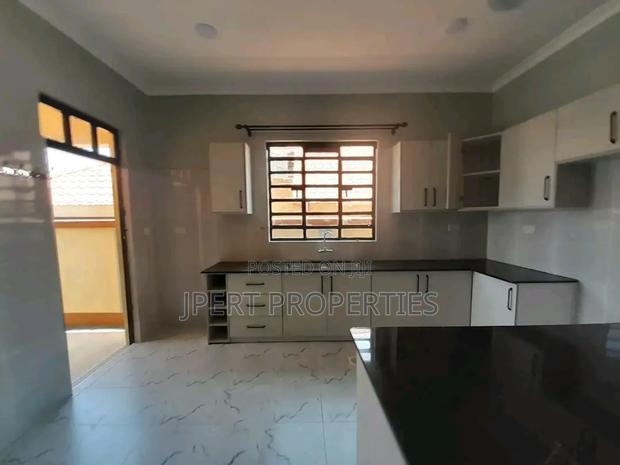 4bdrm Bungalow in Mugutha Riverside, Ruiru for sale