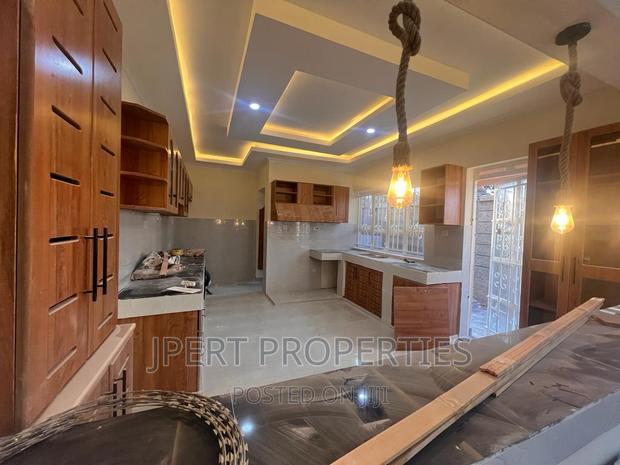 3bdrm Bungalow in Mugutha, Ruiru for sale