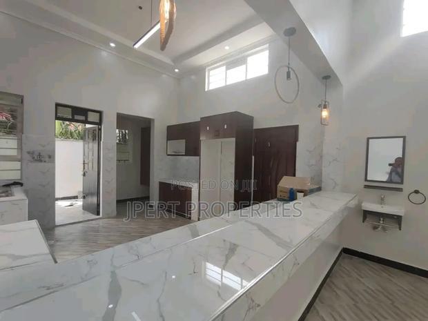 3bdrm Bungalow in Mugutha, Ruiru for sale