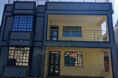 4bdrm Maisonette in Muigain, Kenyatta Road / Theta for sale