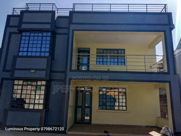 4bdrm Maisonette in Muigain, Kenyatta Road / Theta for sale