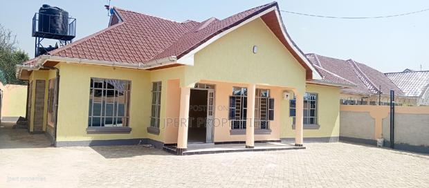 3bdrm Bungalow in Mugutha, Ruiru for sale